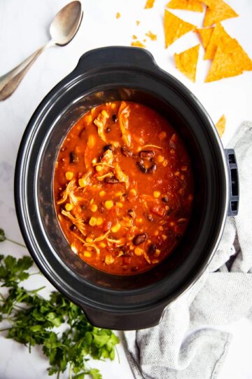 Mexikanische Hühnersuppe im Slow Cooker - Einfaches Rezept mit VIDEO!